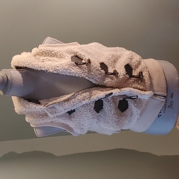 2 for $25 Faux Fur Teddy Bear Sleeveless Vest - Picture 5 of 10